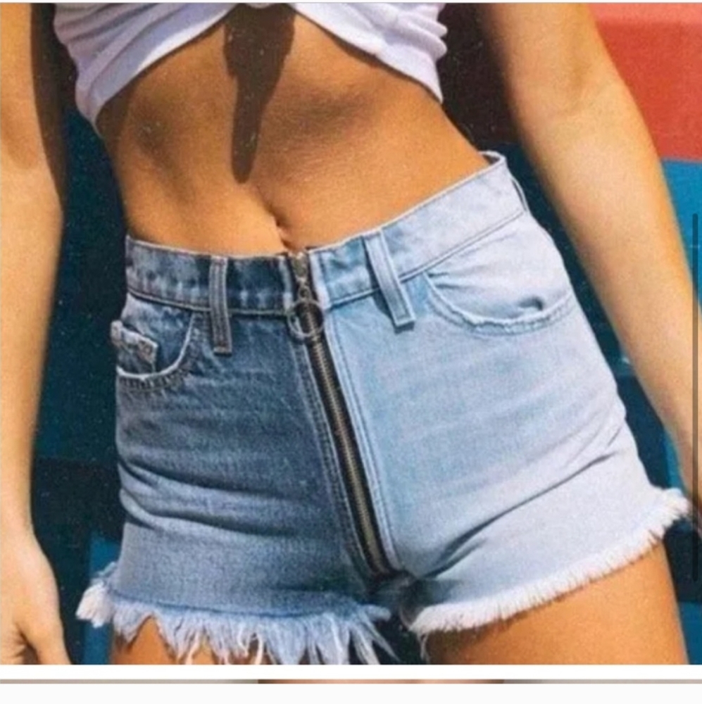 REVICE zipper pockets jeans shorts - Picture 2 of 15